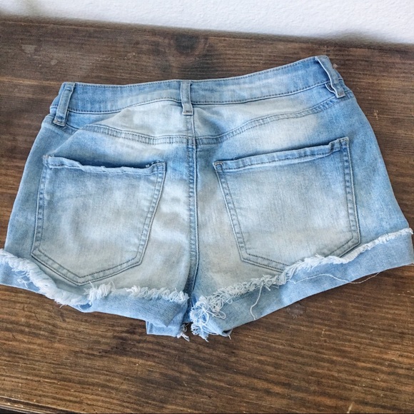 Distressed Button Up Cutoff Jean Shorts Size 0 - Picture 6 of 6